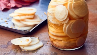 Pickles di ramolaccio alla birra