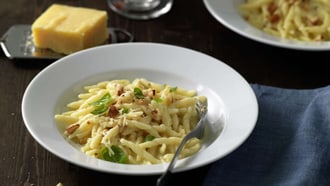 Trofie mit Limettensauce und Mandeln