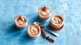 Mousse aux branches de chocolat