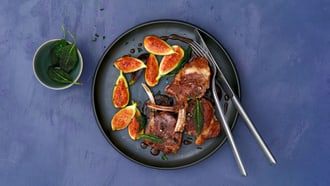 Costolette d'agnello con fichi caramellati
