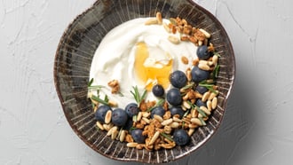 Wald-Granola mit Quark