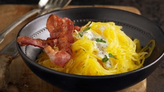 Spaghettikürbis mit Gorgonzolasauce