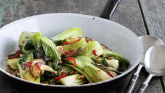 Pak-Choi mit Pilzen