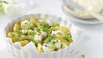 Pommes de terre aux herbes et au Saint-Félicien