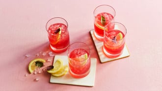 Tè freddo alla rosa canina