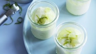 Griess mit Limetten