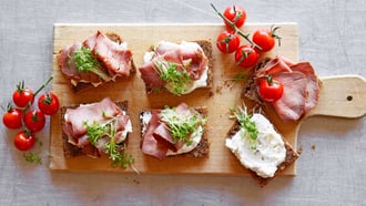 Tartine de rosbif avec fromage frais
