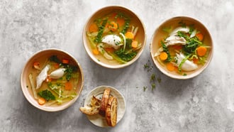 Hühner-Gemüse-Suppe