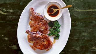 Costoletta di vitello con salsa alle mele cotogne