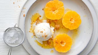 Mandarini con crumble di panpepato