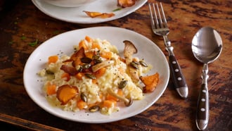 Risotto alla zucca con chip di zucca