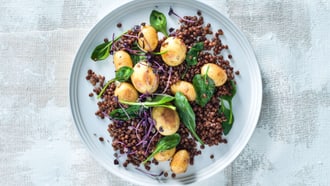 Insalata di patate con lenticchie