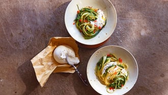 Tagliatelle avec barba di frate et burrata