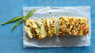 Pain aux herbes aromatiques
