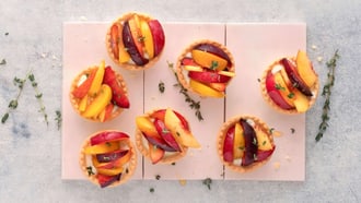 Fruchttörtchen mit Thymian