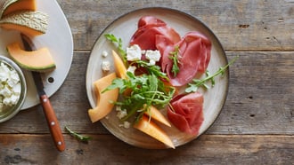 Carpaccio di bresaola con melone