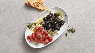 Burrata mit Trauben