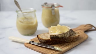 Weisse Schokoladencreme