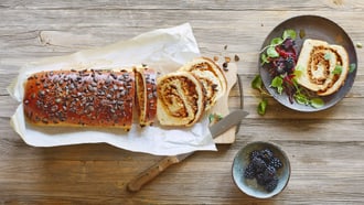 Brioche alla zucca e carne macinata
