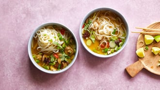 Soupe de nouilles asiatique