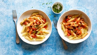 Penne à la sauce tomate aux crevettes