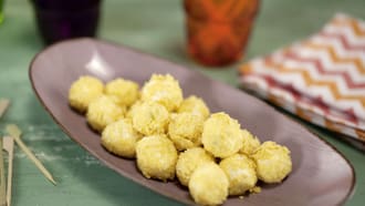 Olives au fromage frais