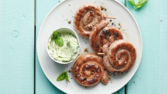Grillschnecke mit Basilikumsauce