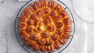 Torta fiore alla mandorle