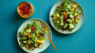 Salade de doucette aux graines de grenade
