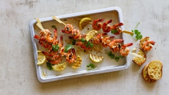 Spiedini di gamberi al limone