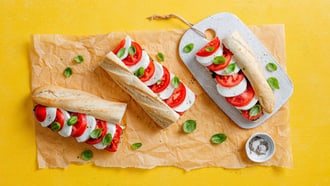 Sandwich caprese