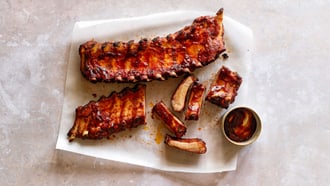 Spareribs mit scharfer Marinade