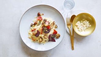 Risotto aux amandes avec betteraves et champignons