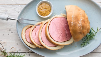Jambon en croûte de pâte à pizza