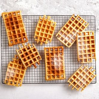 Come preparare i waffle con la piastra: guida e consigli