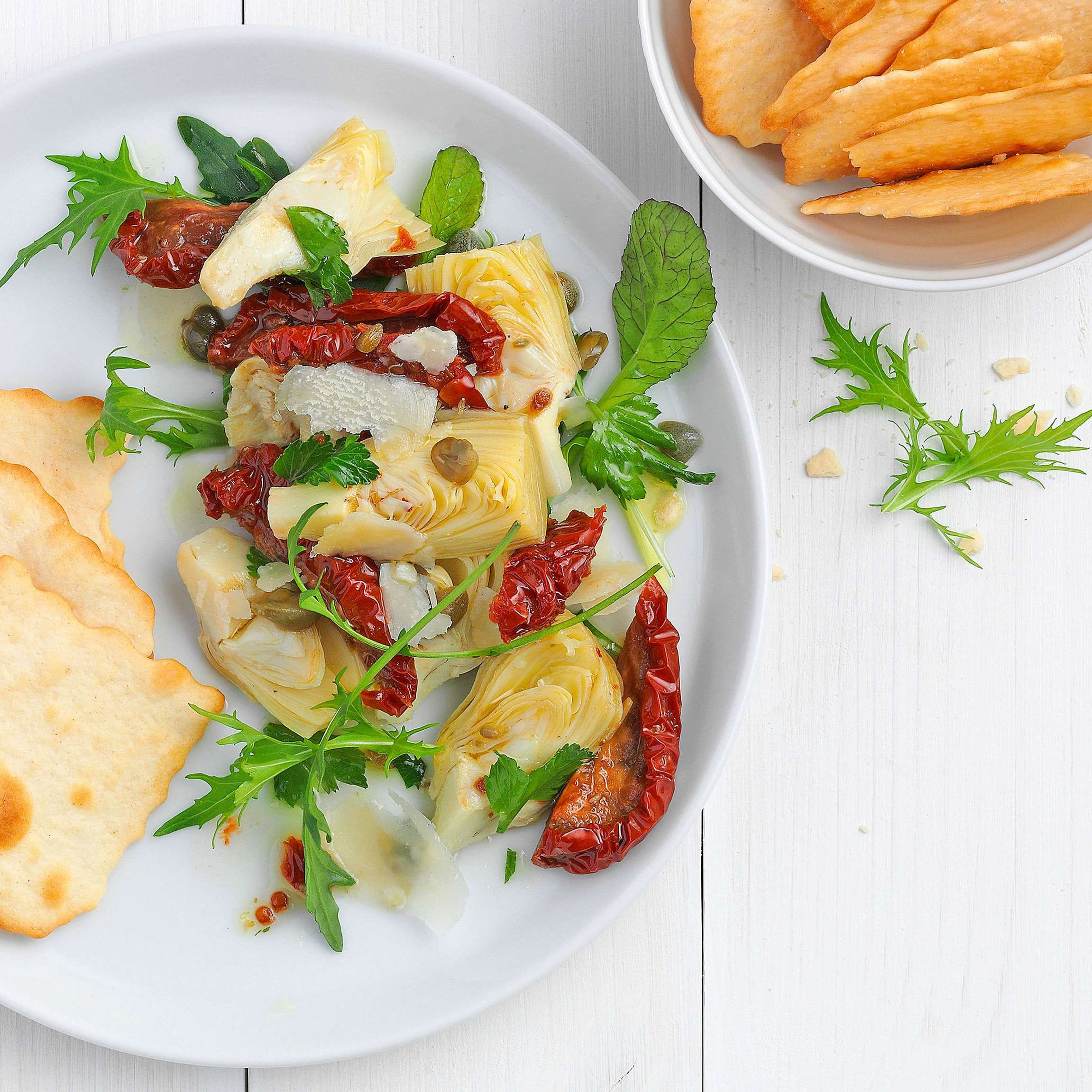 Panzanella mit Gurken und Peperoni | Migusto