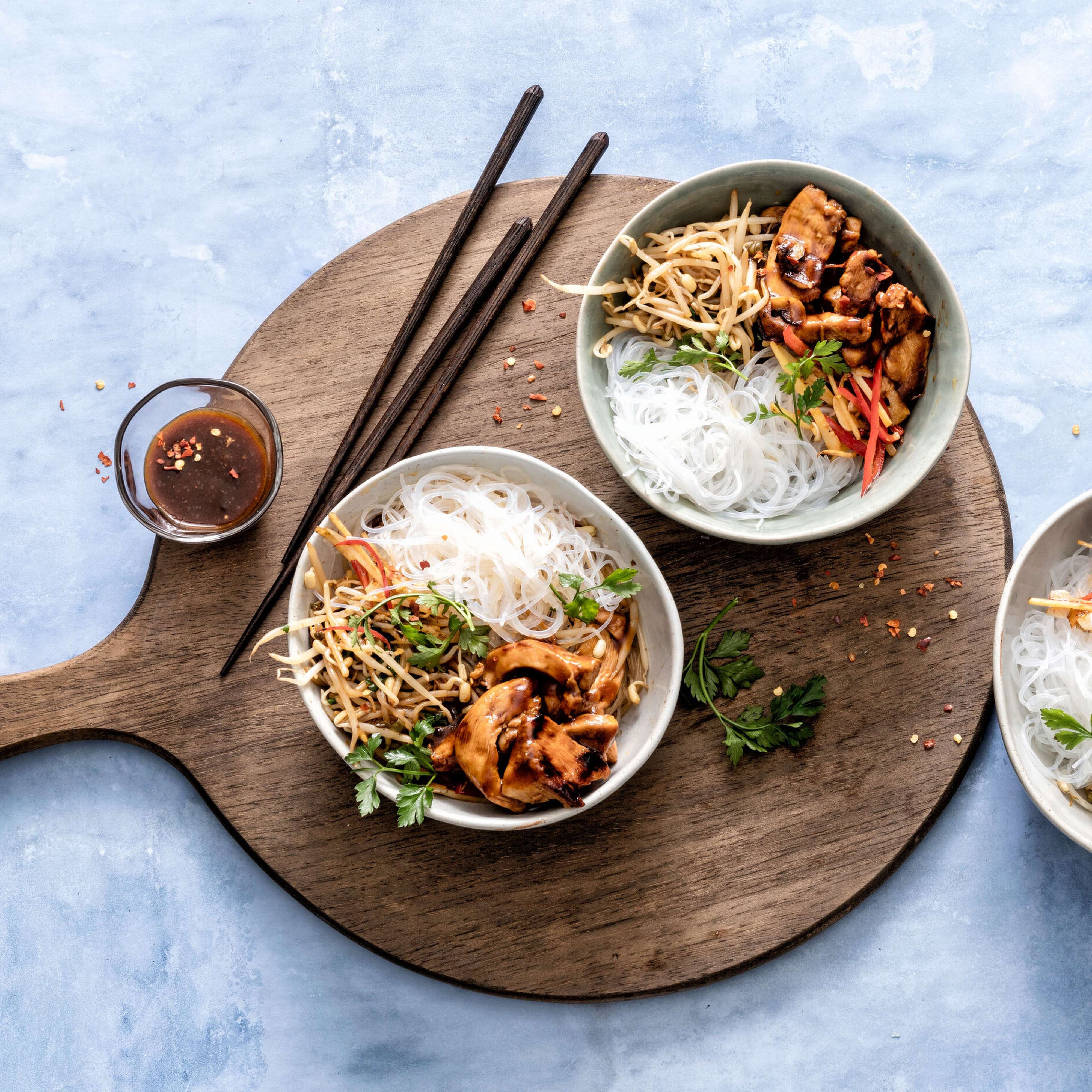 Nouilles sautées au pak-choï et au poulet | Migusto