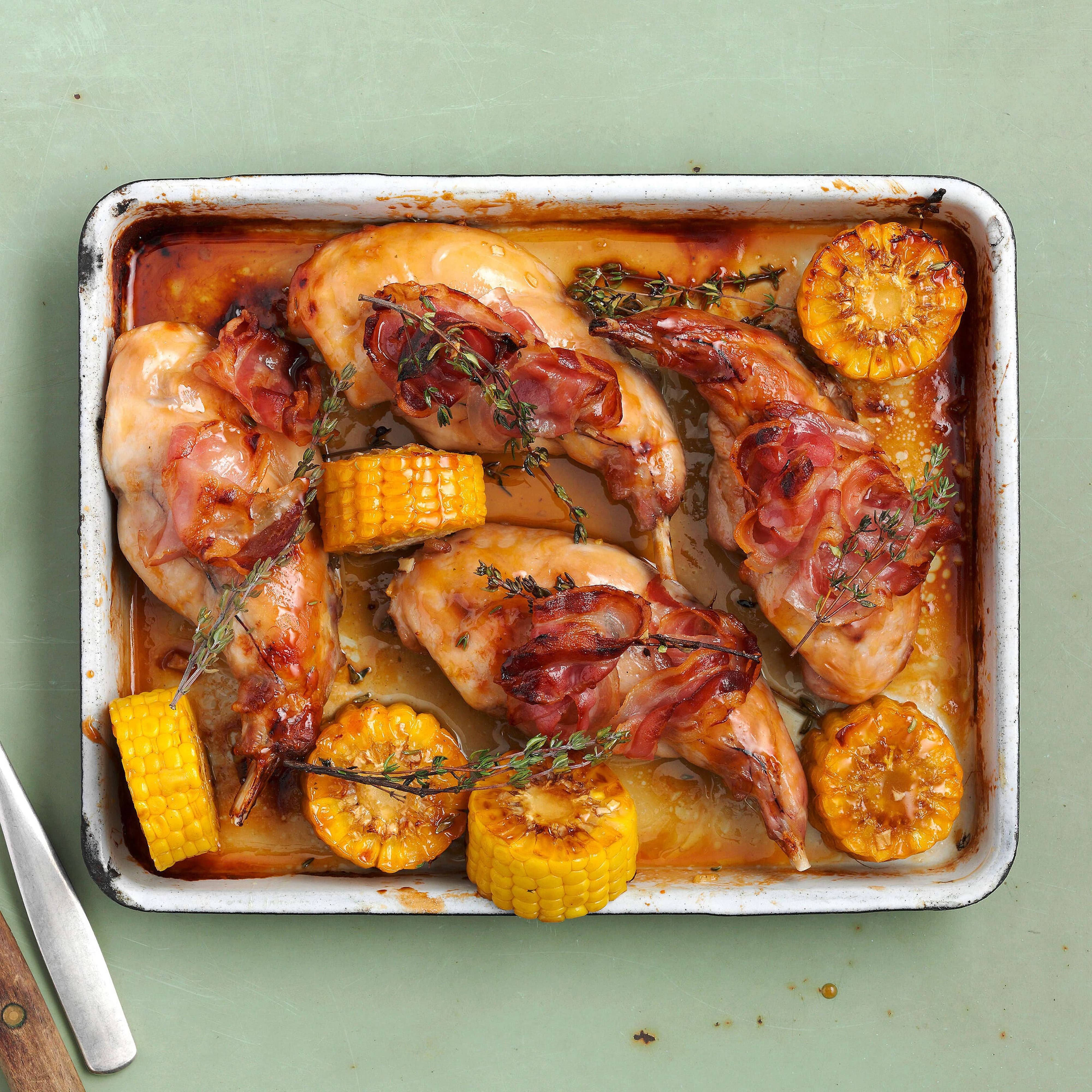 Cuisses de lapin sur choucroute au vin | Recette