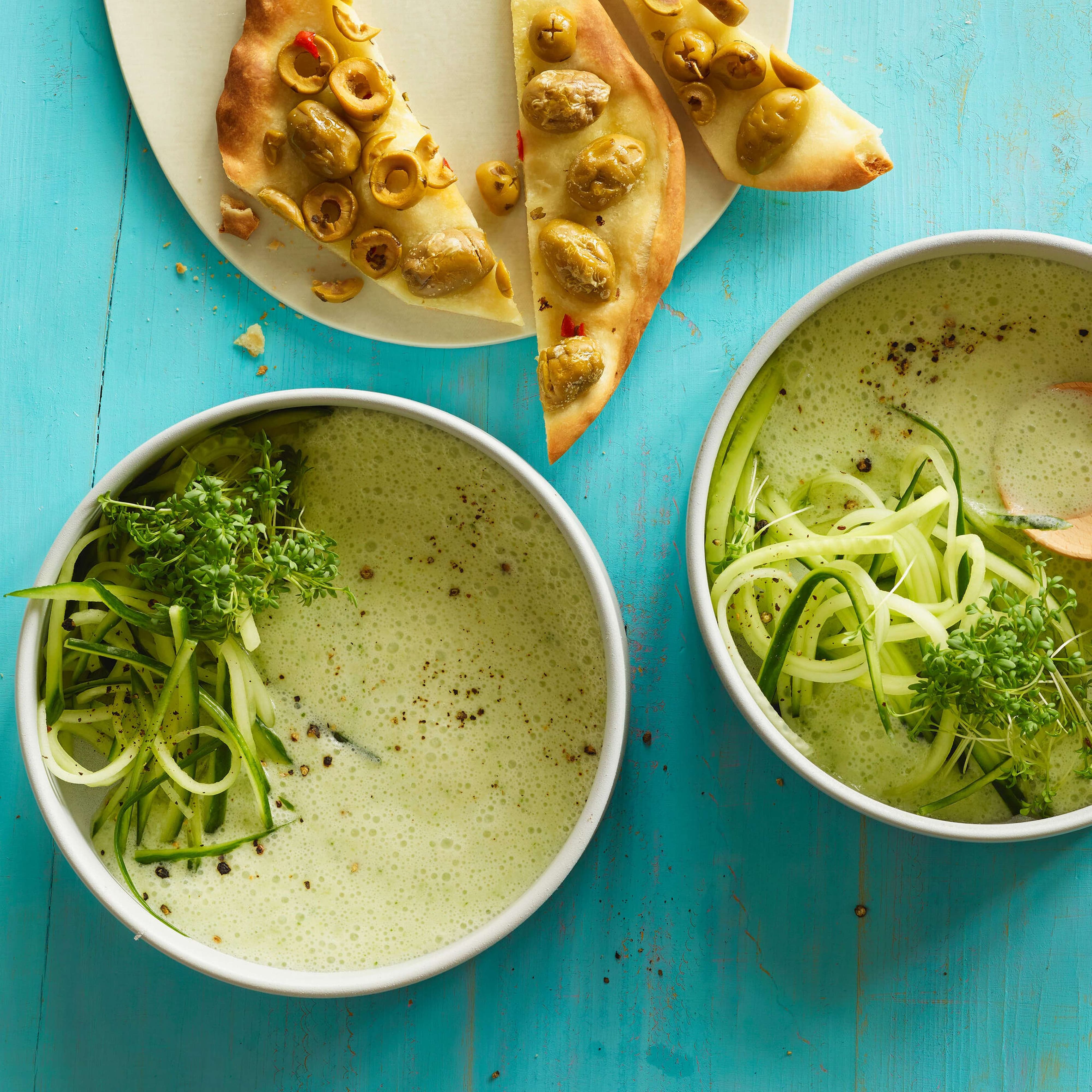 Kalte Kerbel-Gurken-Suppe | Rezept