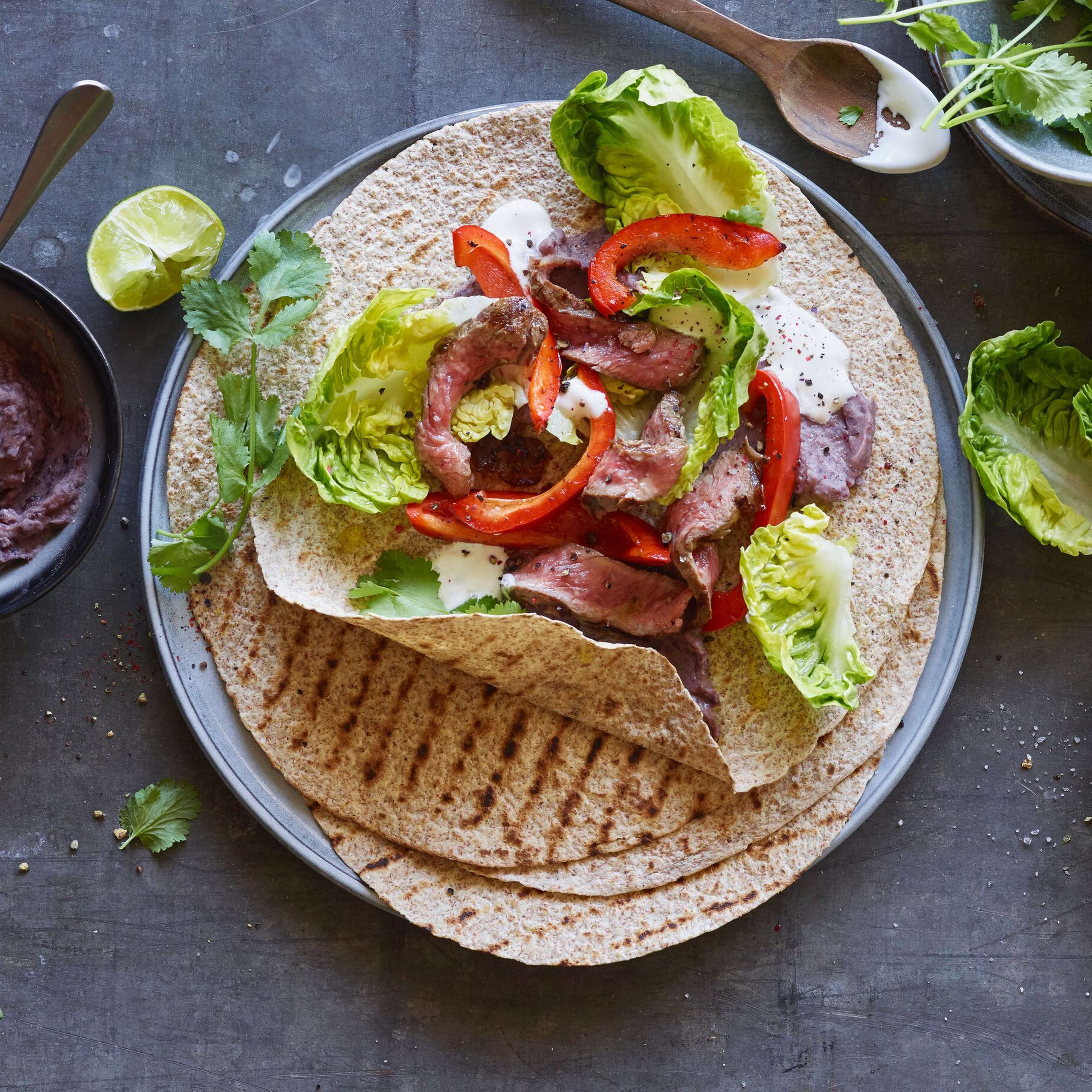 Reisnudel-Bowl mit Rindfleisch | Rezept