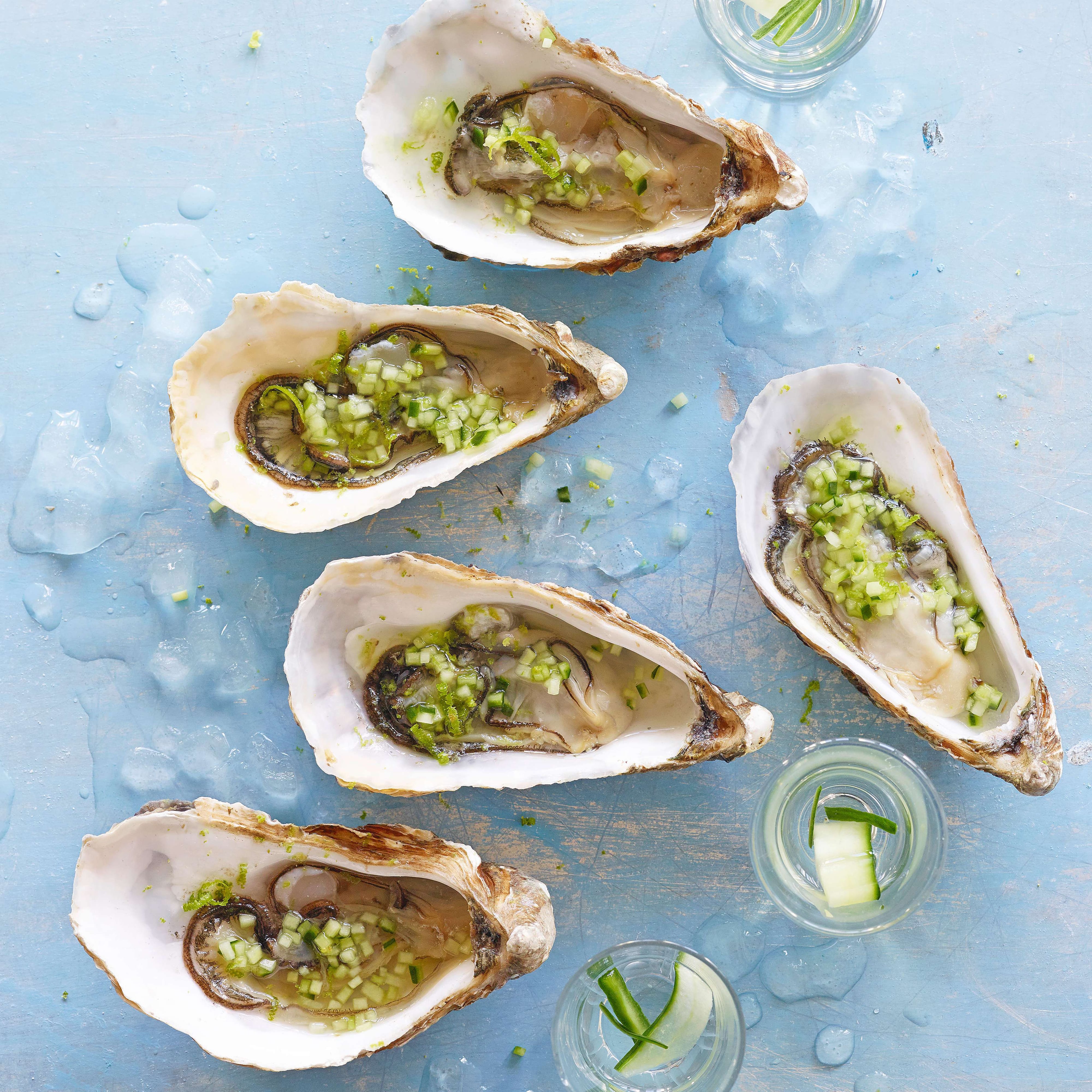 Gedämpfte Austern mit Pfeffer-Salsa | Migusto