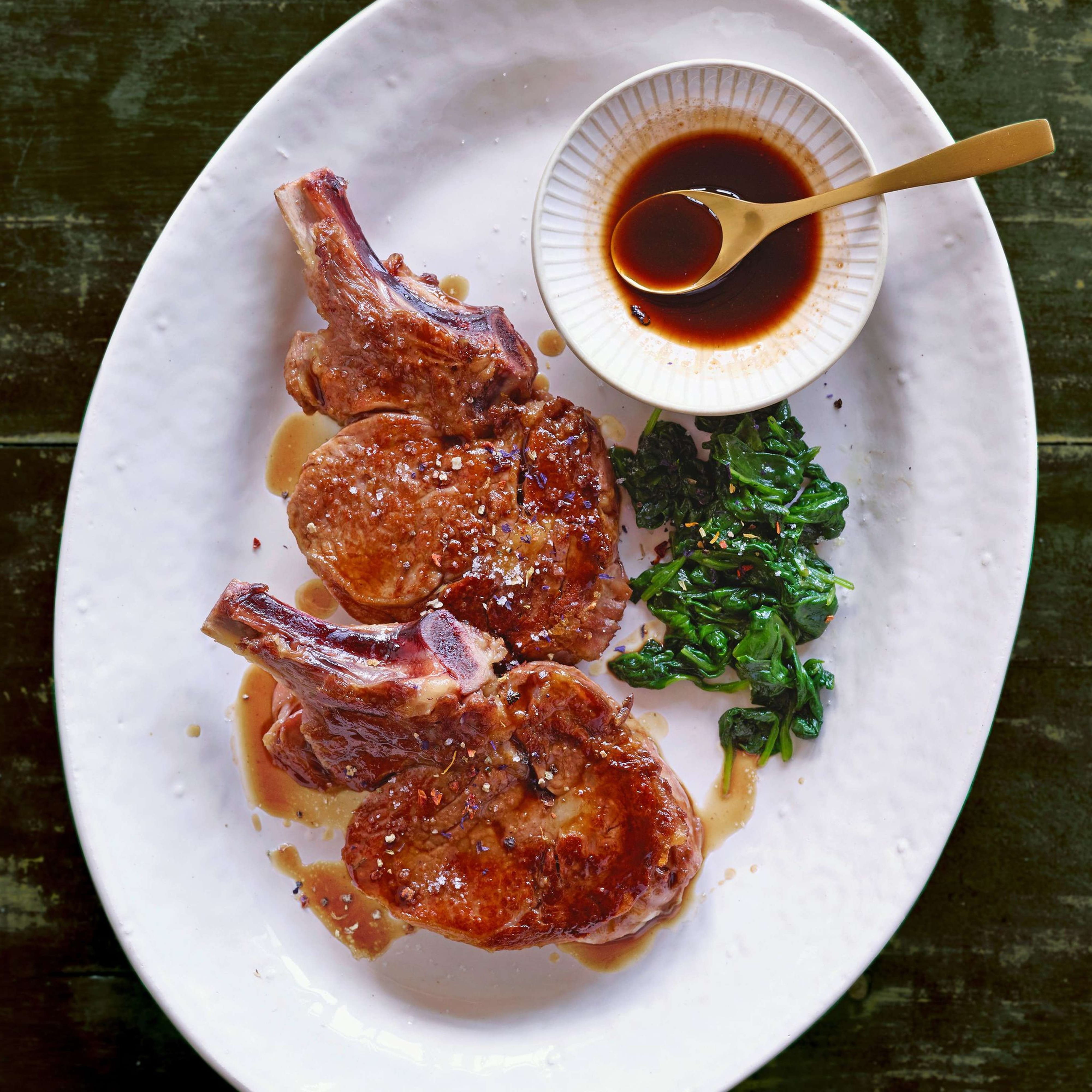 Entrecôte parisienne avec jambon et crème d'oignons à la truffe Migusto