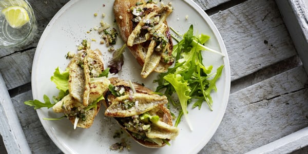 Filets De Perche Au Beurre A L Estragon Sur Baguette Migusto