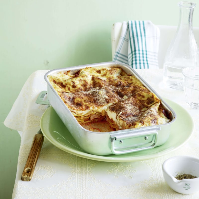 Ravioli mit Pilzfüllung auf Hackfleisch | Migusto