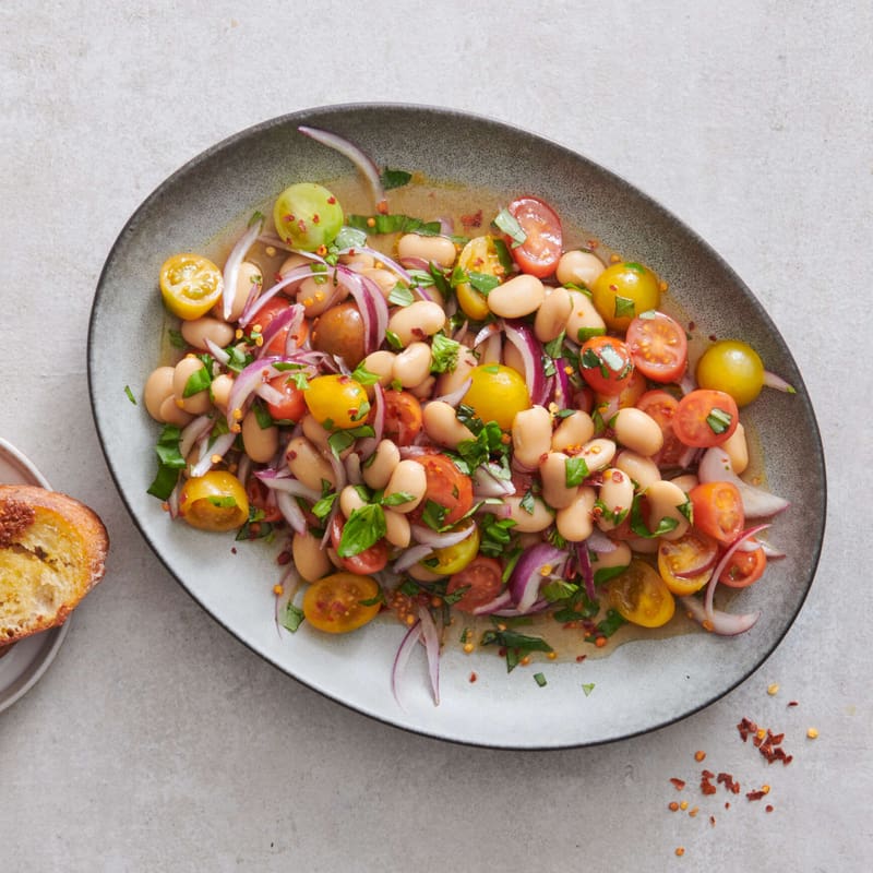 Melonensalat mit Käsecroûtons | Migusto Melonensalat mit Käsecroûtons | Migusto