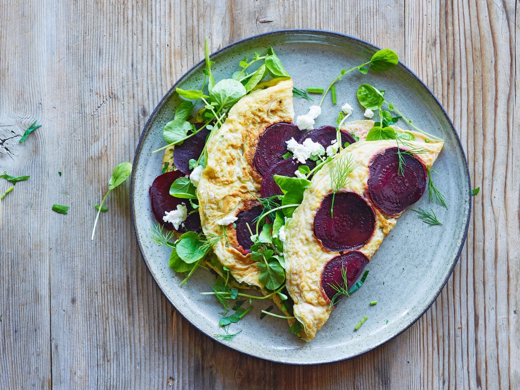 Omelette aux betteraves rouges