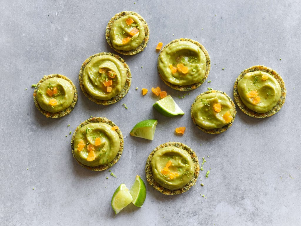 Limetten-Avocado-Törtchen