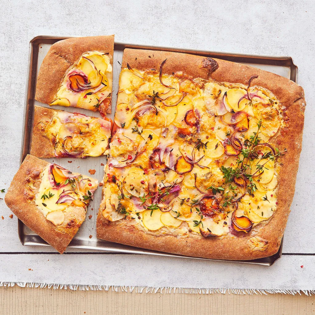 Vollkornflammkuchen mit Gemüse