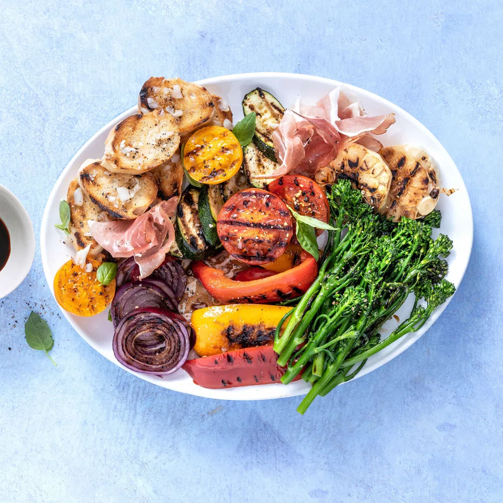 Grillgemüse mit Knoblauch-Crostini
