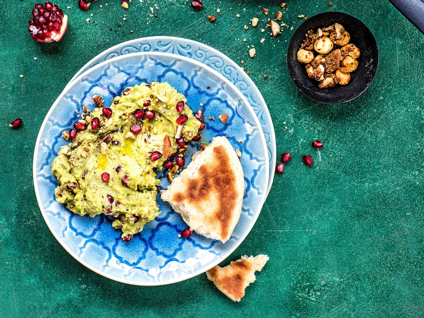Focaccia con crema di avocado